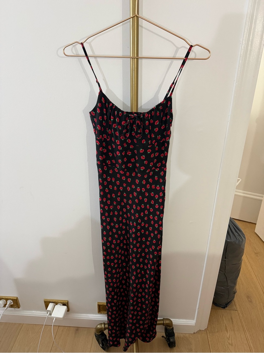realisation par the alba dress